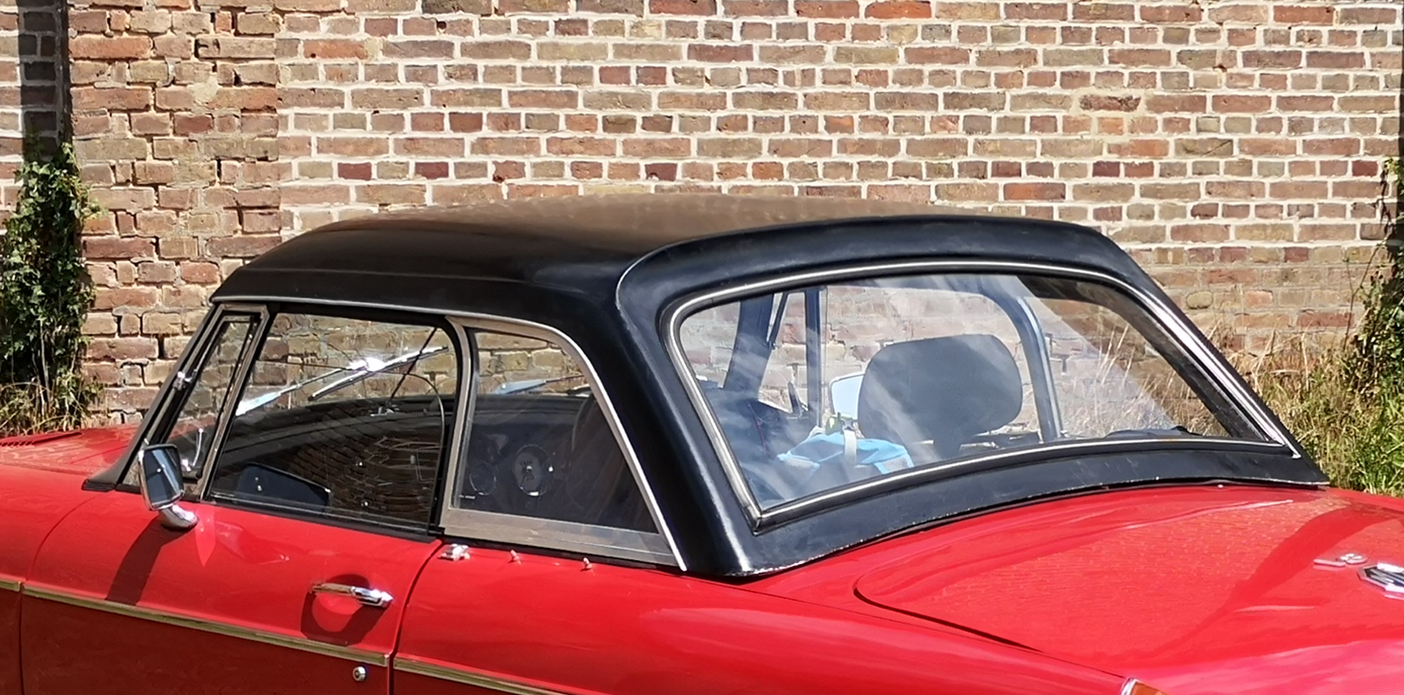 hard-top MGB.png