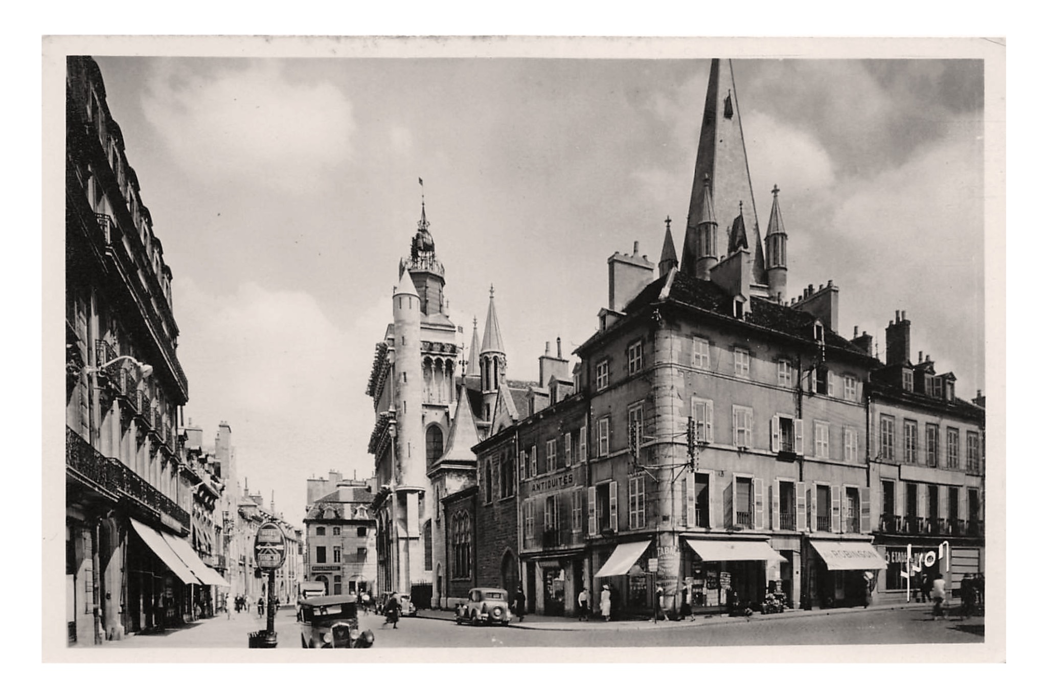 Beaune, Côte d'Or (Yvon 30 9).jpg