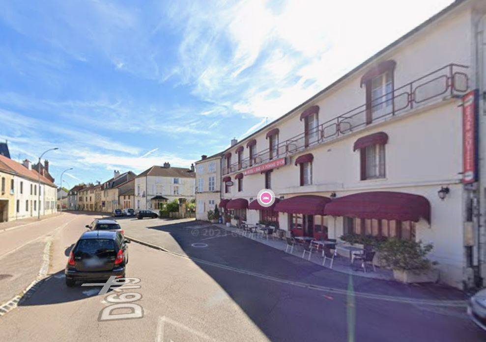 BAR SUR AUBE03.JPG