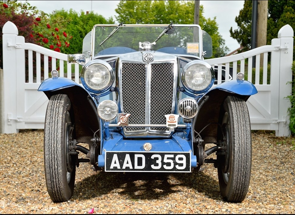 mg na 1934 a droite.png