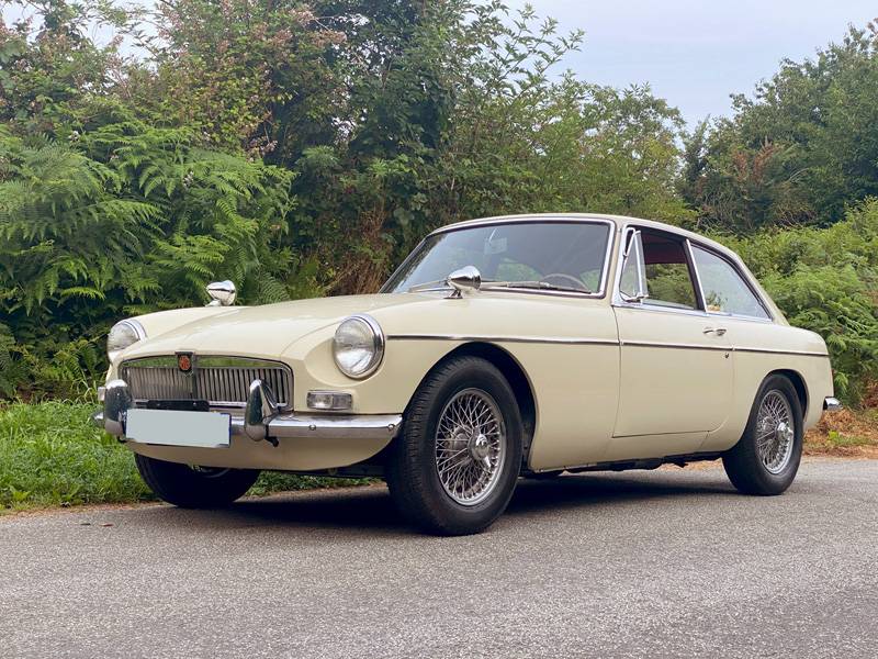 MGB-GT-1966-1967.jpg