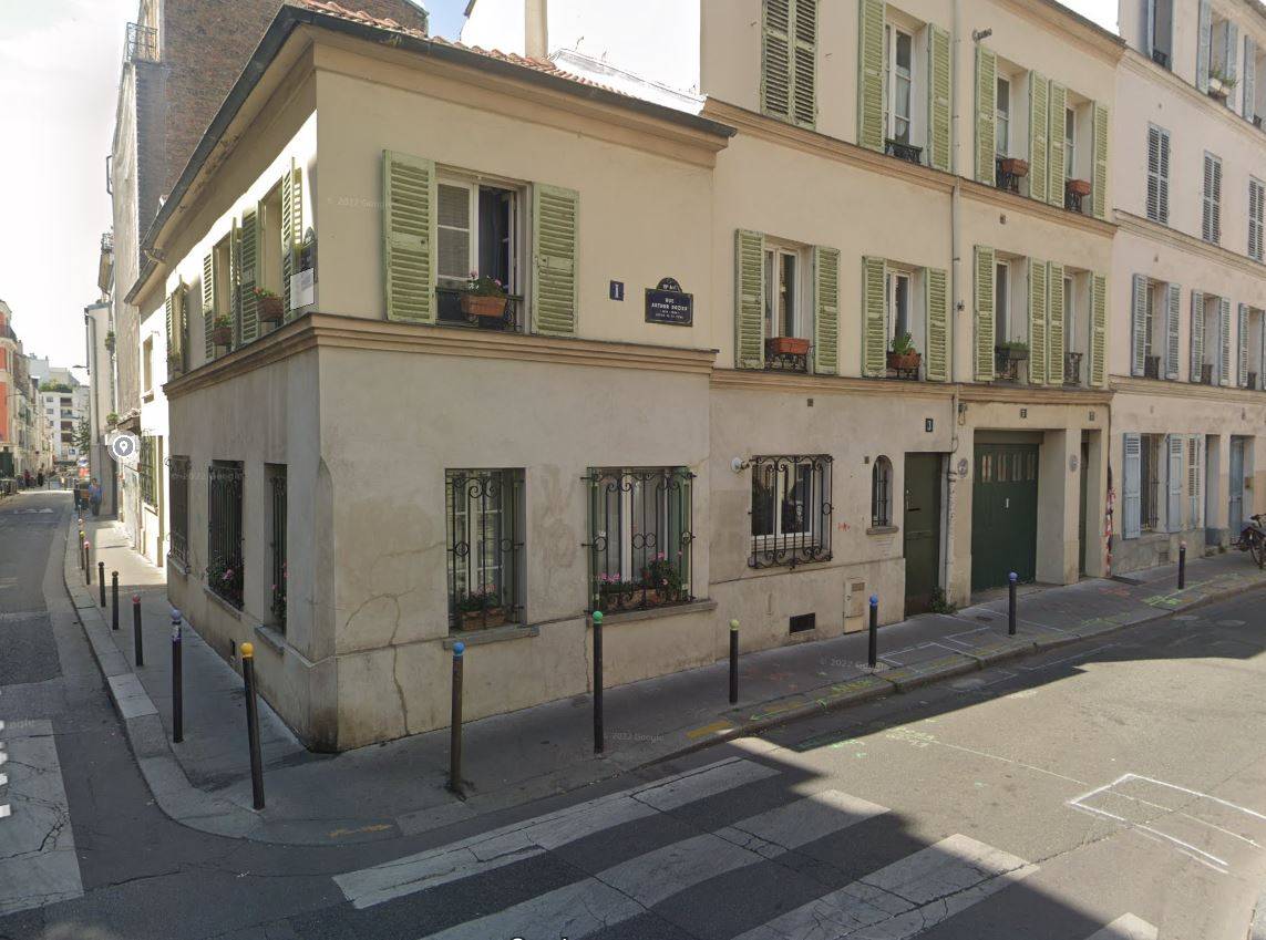 paris01.JPG