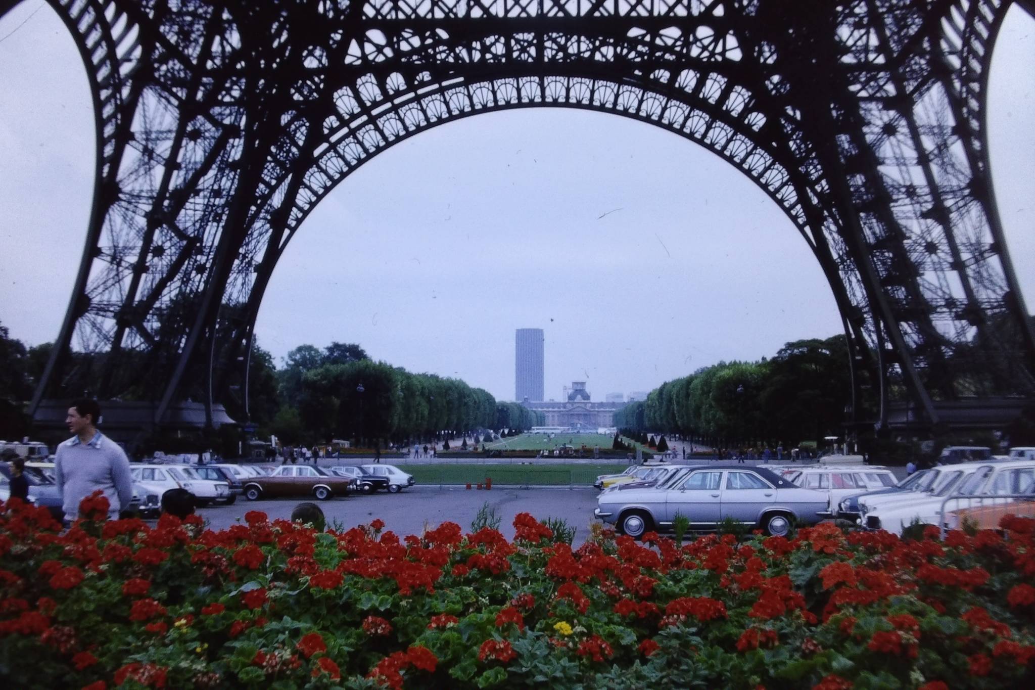 Champs de mars Paris.JPG