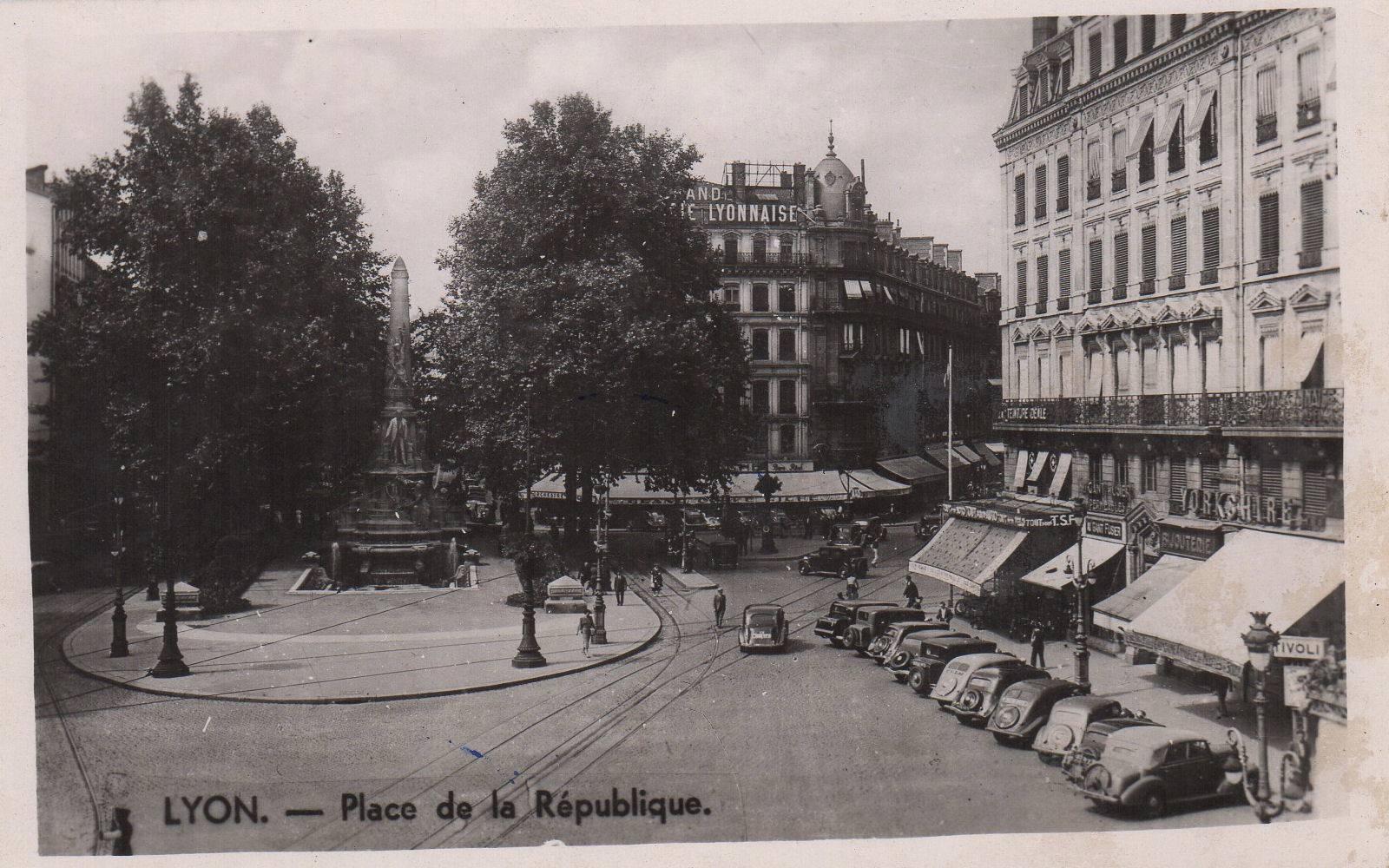 Lyon Pl de la république.jpg