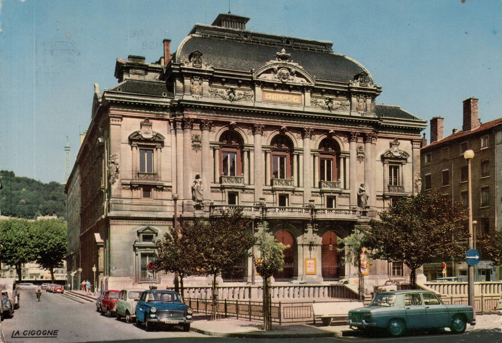 Lyon pl des Célestins.jpg