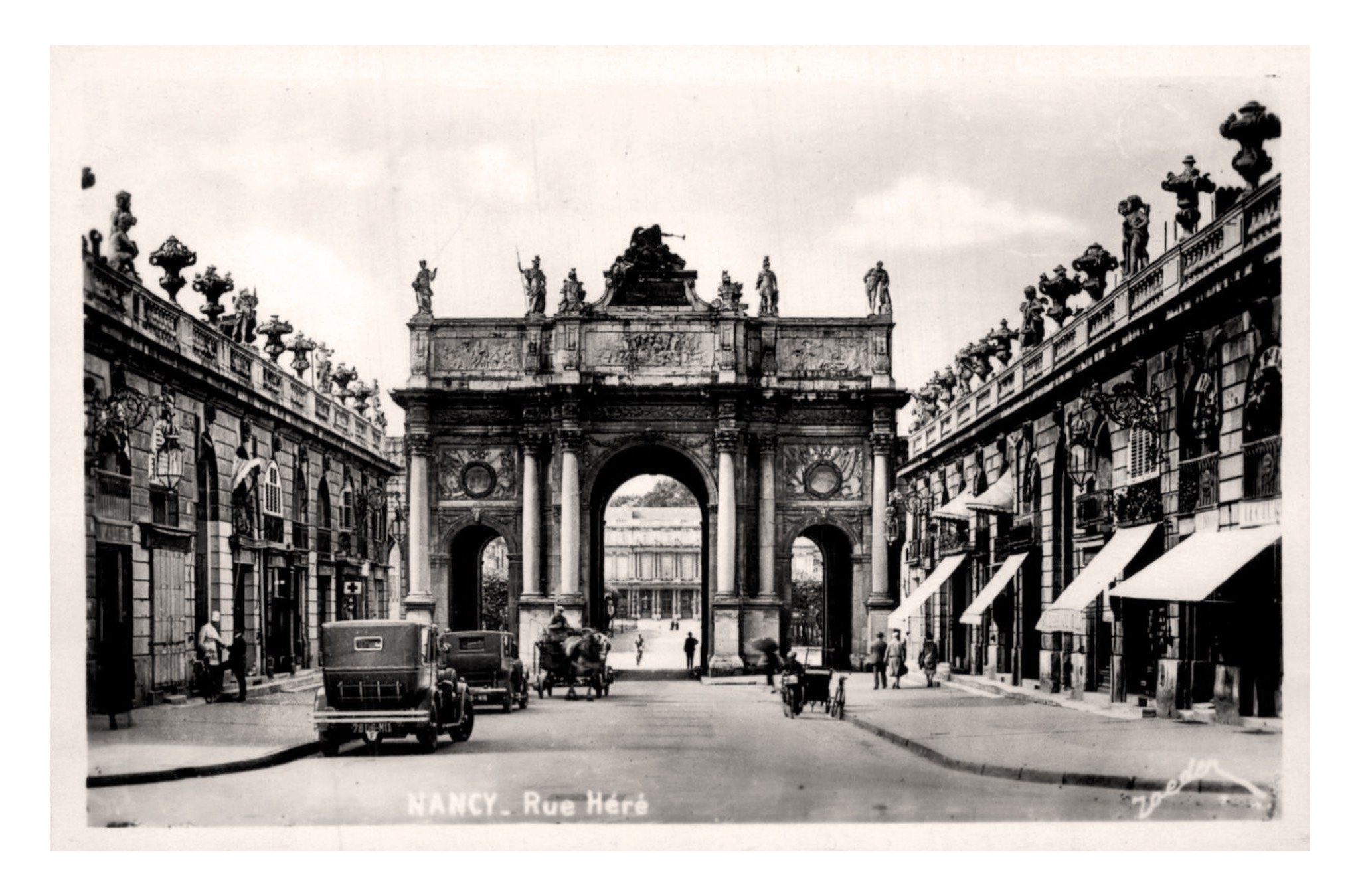 Nancy, Moselle, rue Héré (Roeder 23).jpg
