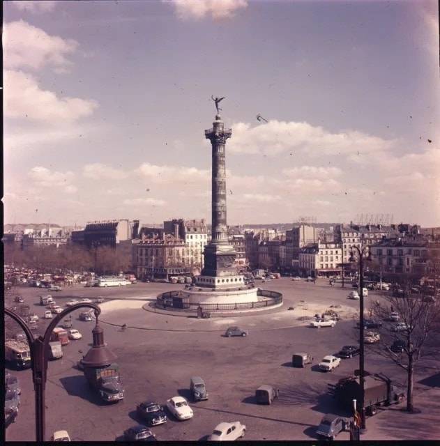 Paris place de la Bastille.jpg
