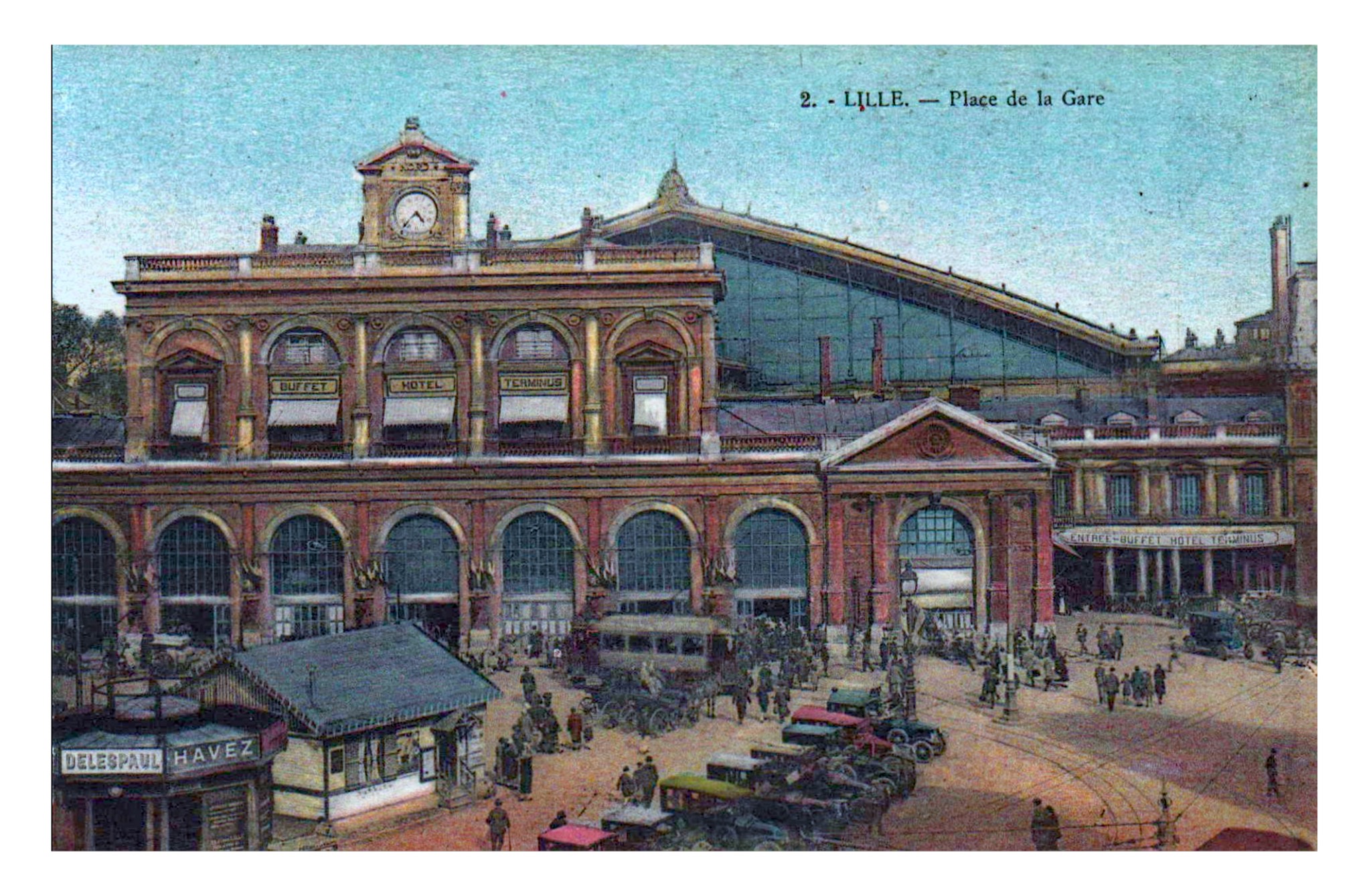Lille (Nord) Place de la Gare (La Cigogne 2).jpg