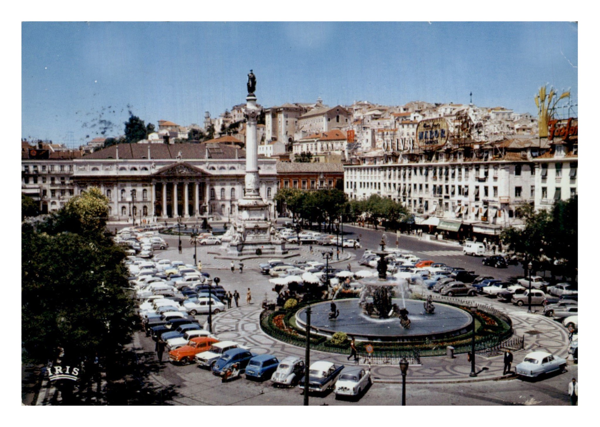 Lisbonne (P) Rossio, Place Dom Pedro IV (IRIS f 288).jpg