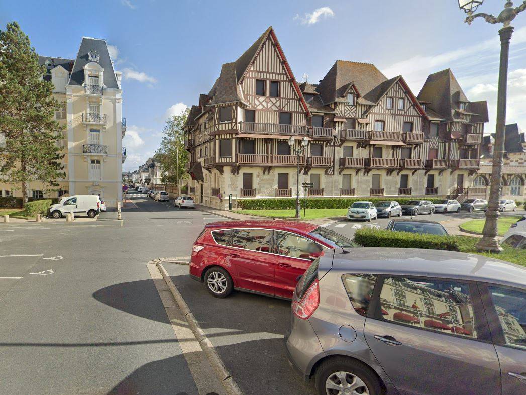 CABOURG01.JPG