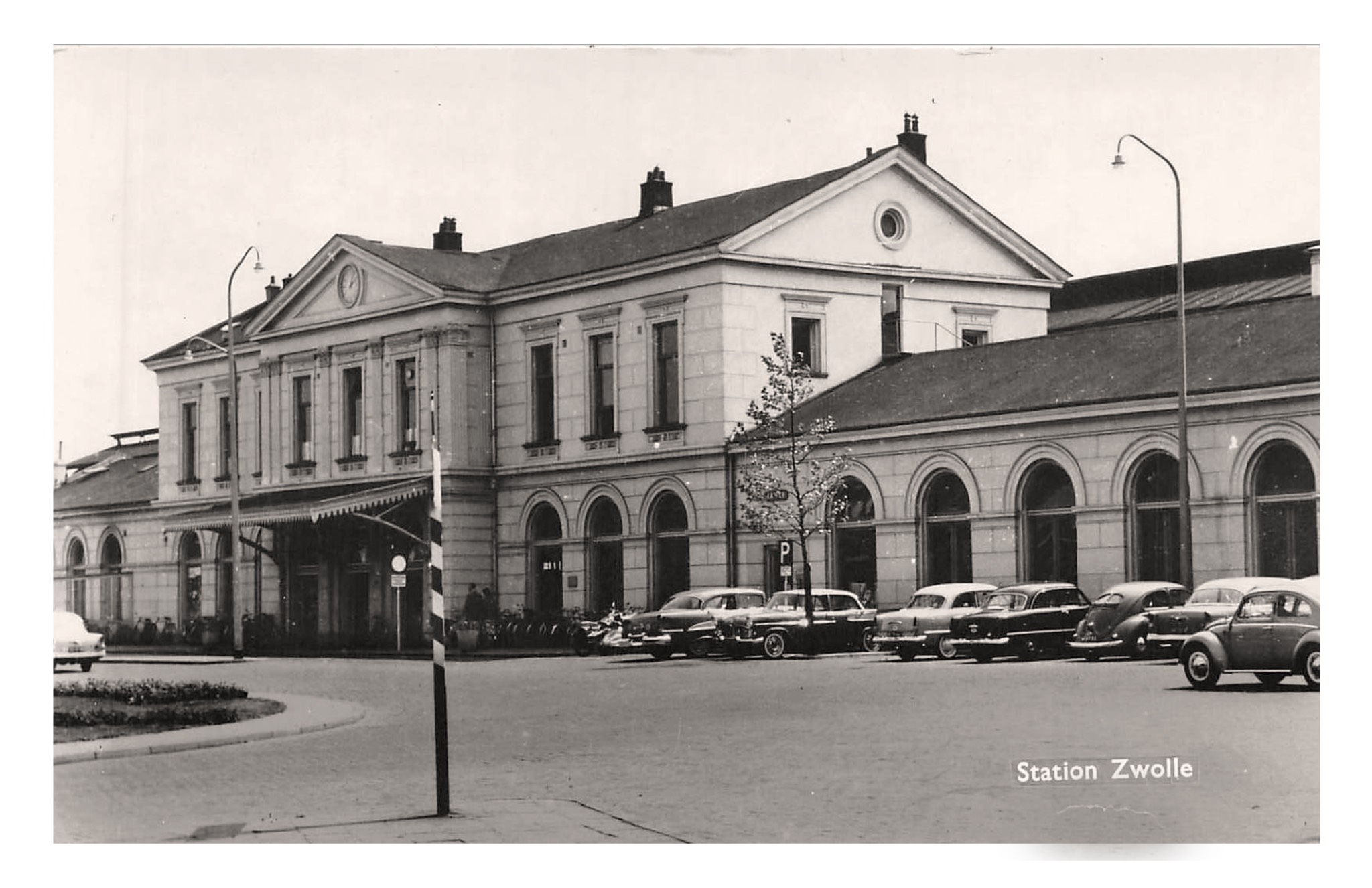Zwolle, Overijsel (NL), la Gare.jpg