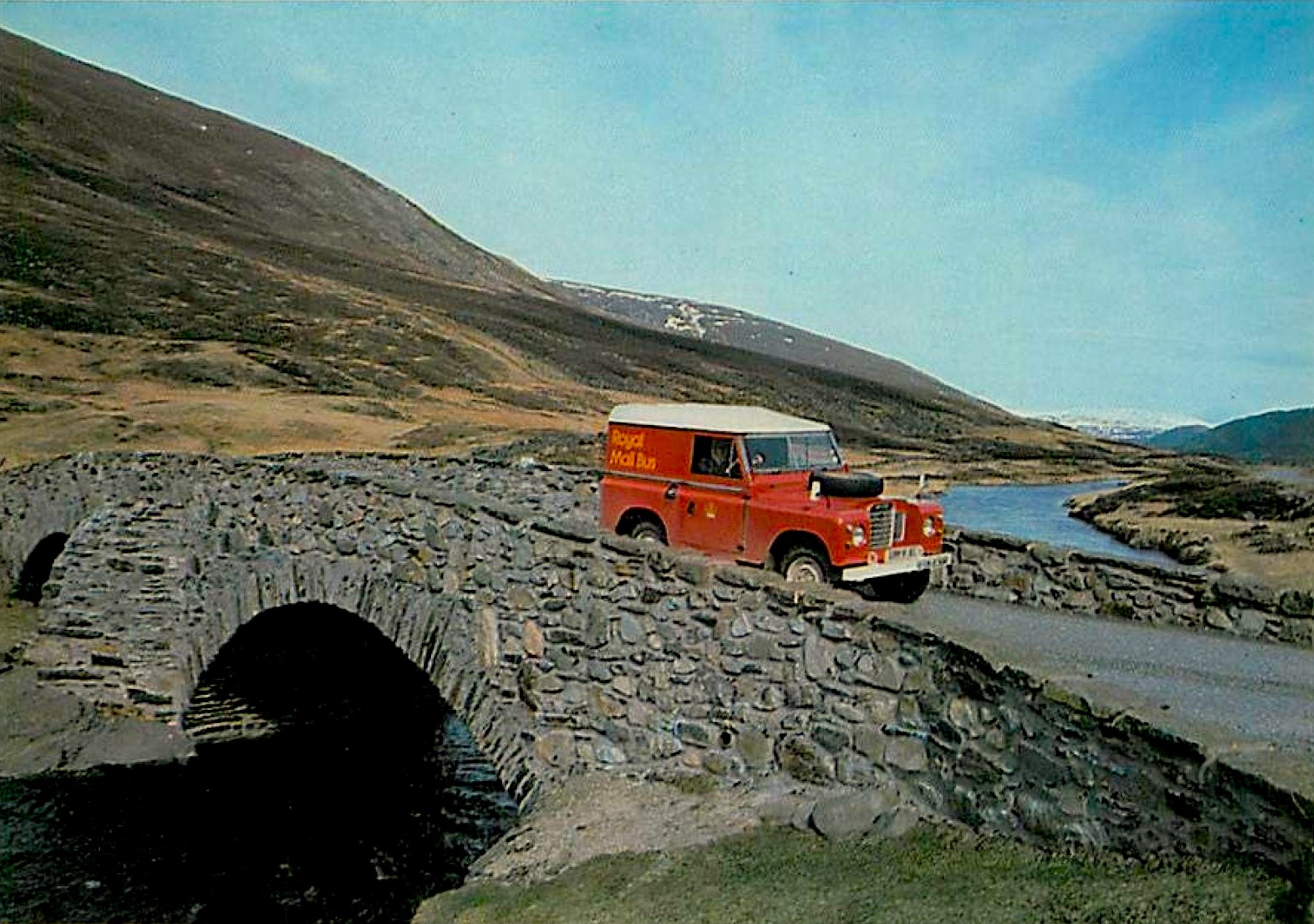 Royal Mail Bus.jpg