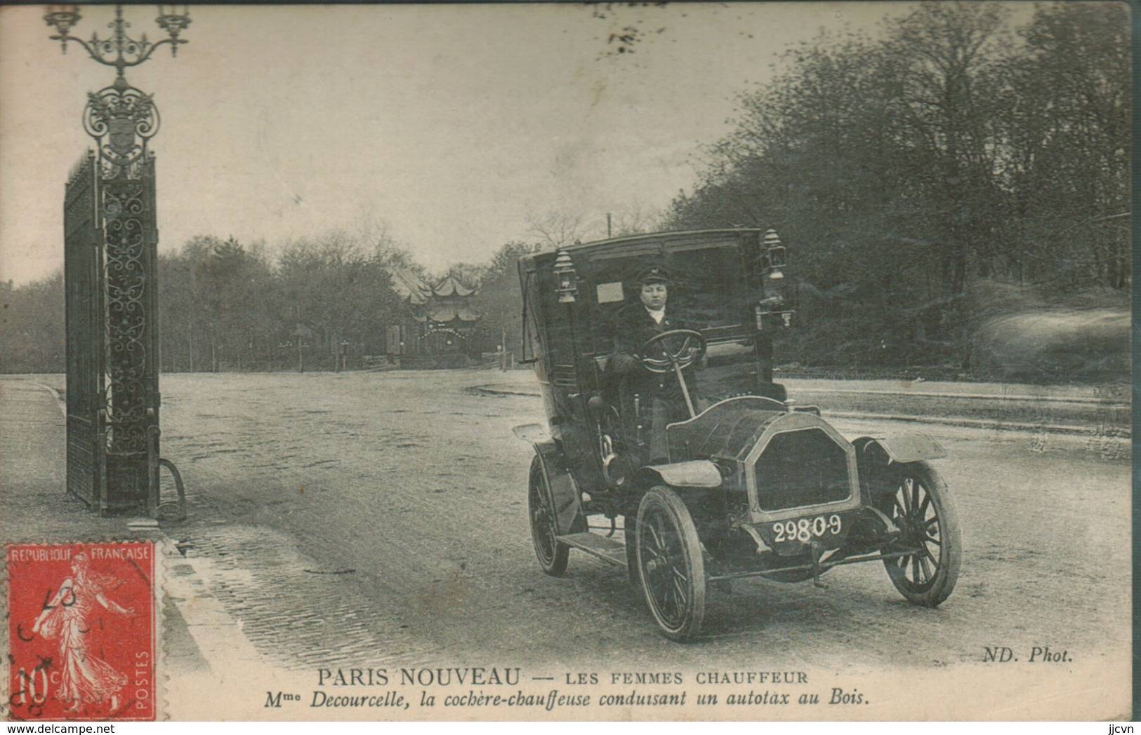 Paris Autotax au bois.jpg