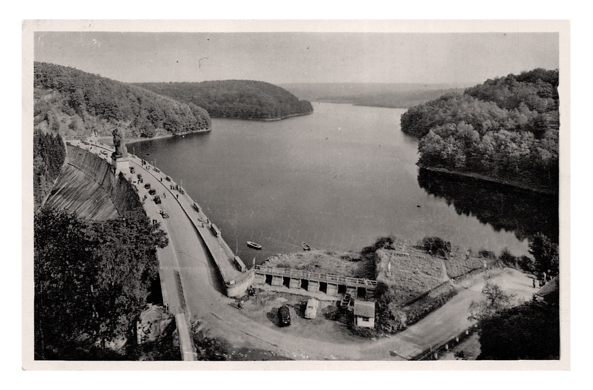 La Gileppe (B) le barrage.jpg
