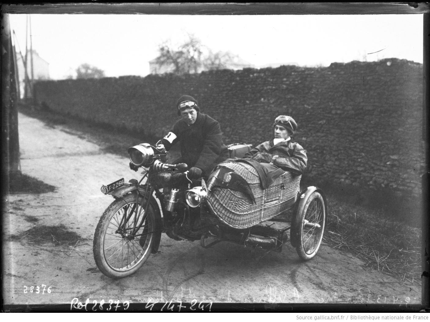 5-4-1913, Paris-Nice course motocycliste, A. Colliver sur Indian.jpg
