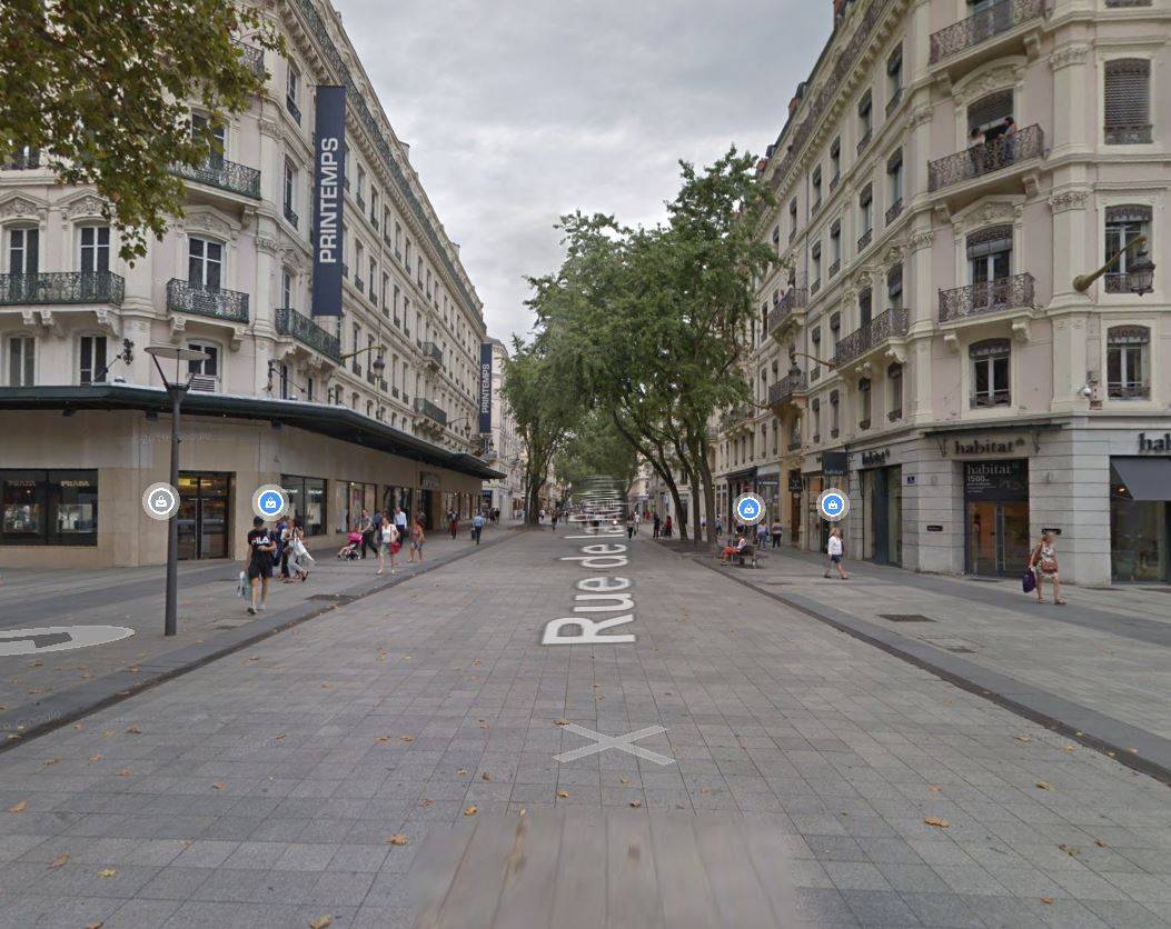 lyon01.JPG
