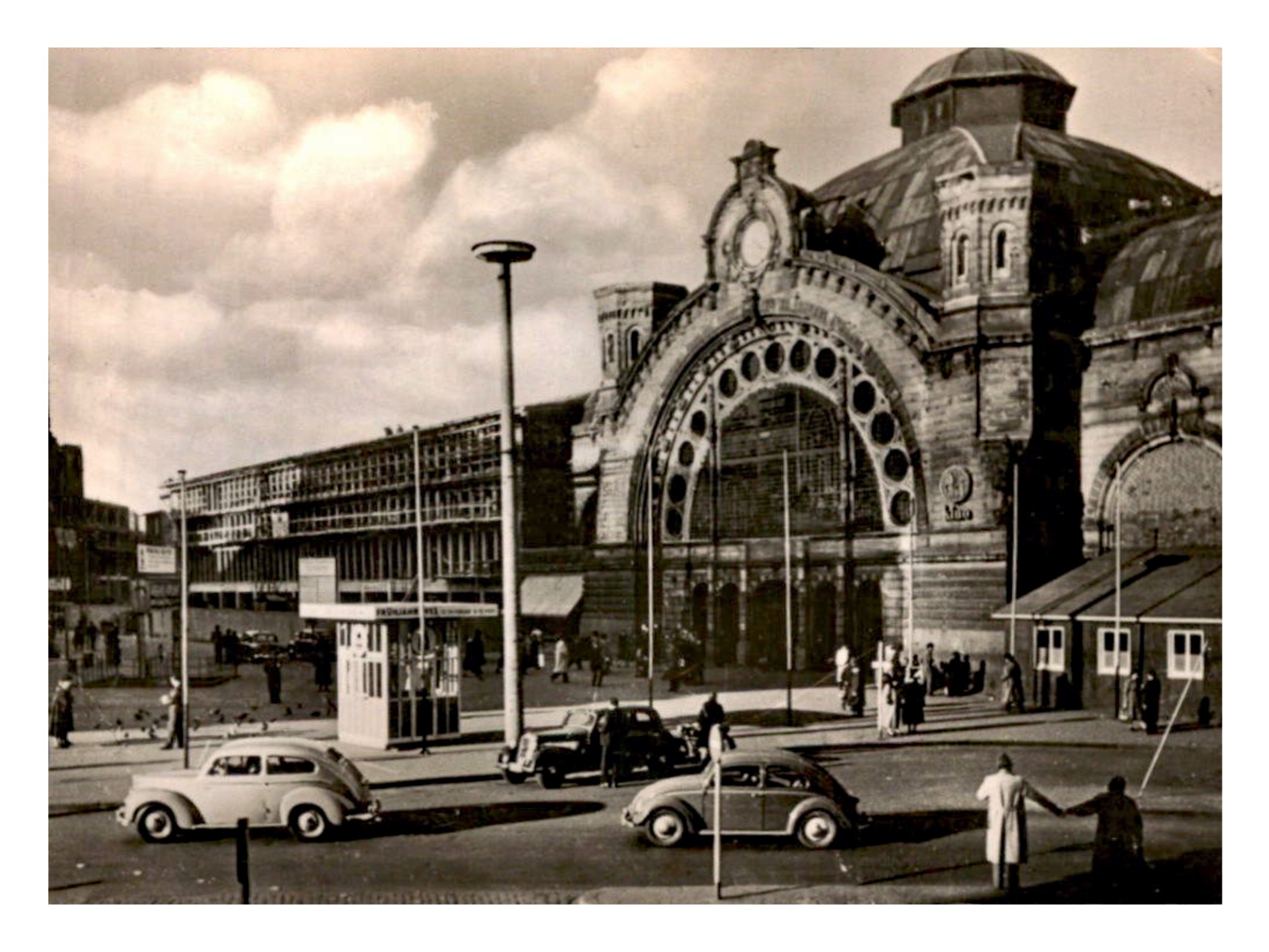 Cologne, Rhénanie du Nord Westphalie (D), la Gare Centrtale (A7619 Z).jpg