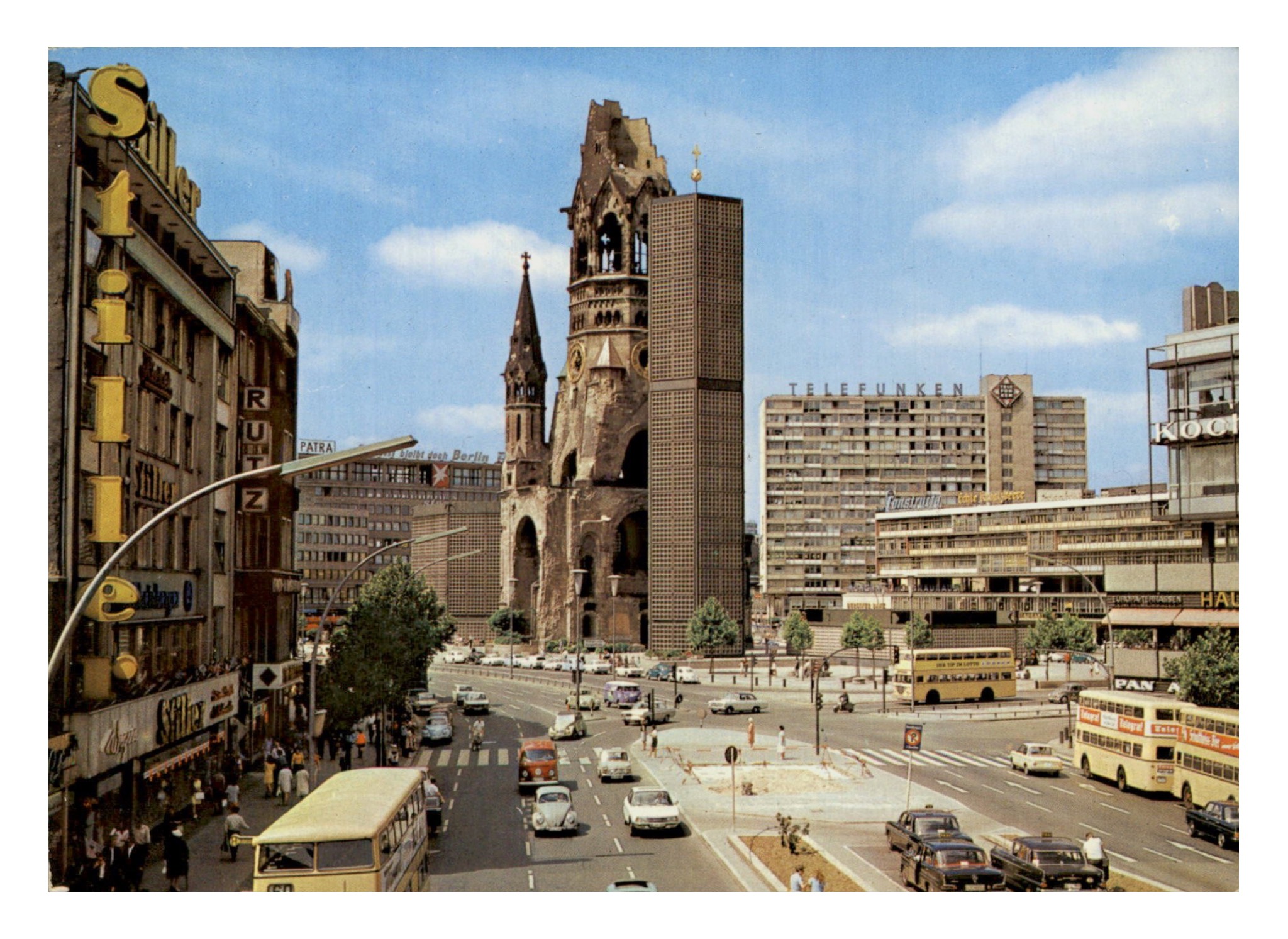 Berlin (D) Tauentzienstrasse (414).jpg