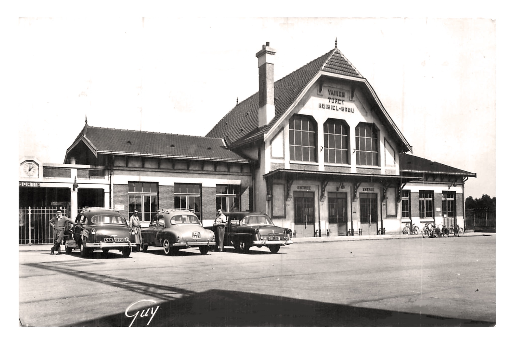 Vayres Torcy, Seine et Marne, (Guy).jpg