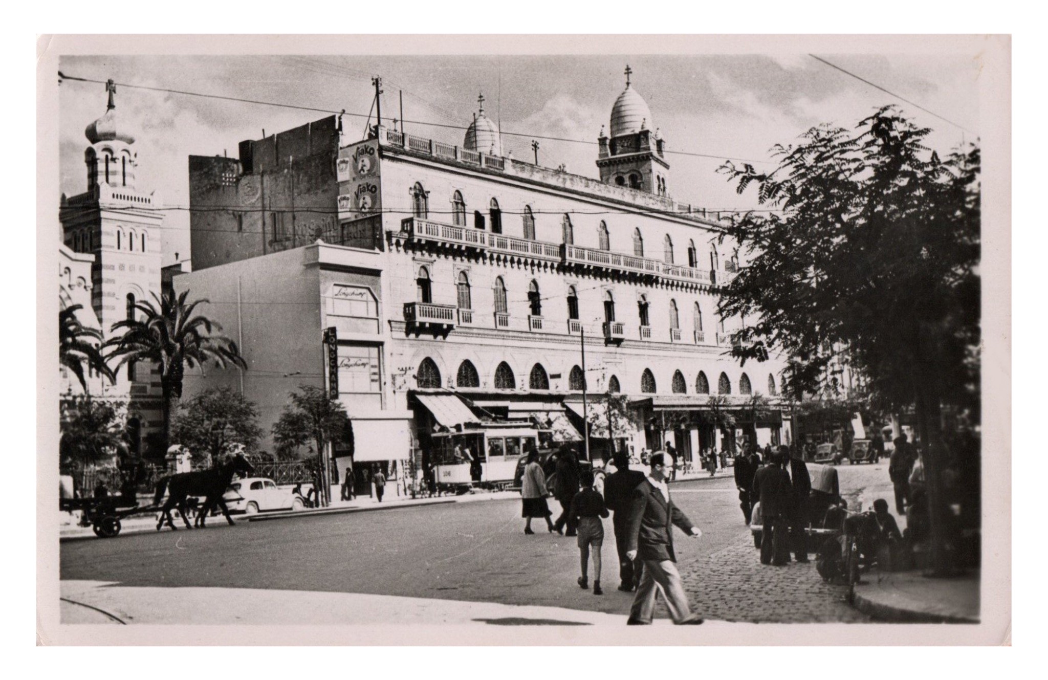 Tunis, Place de Rome (3).jpg