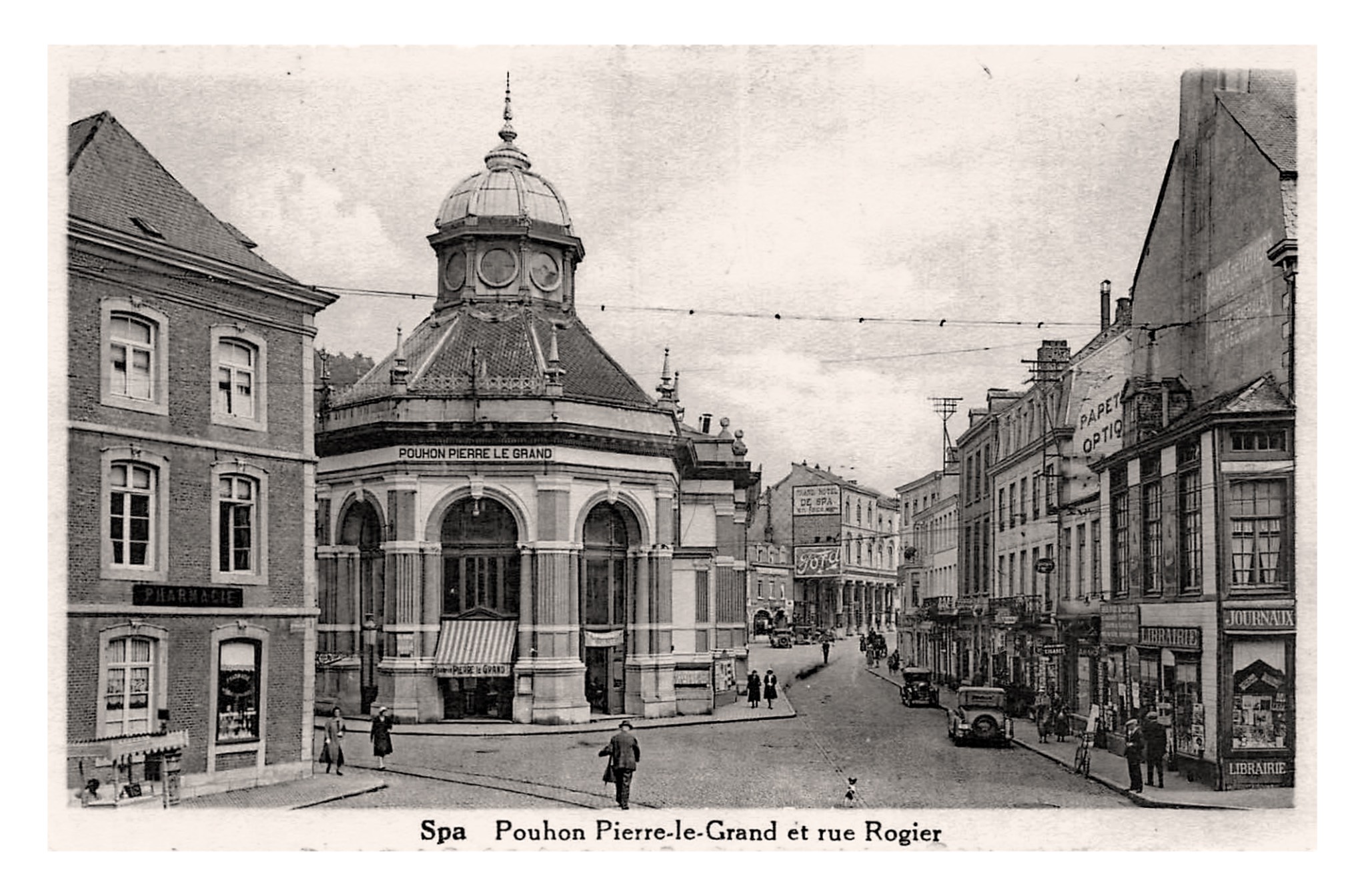 Spa (B), le Pouhon Pierre le Grand et la rue Rogier.jpg
