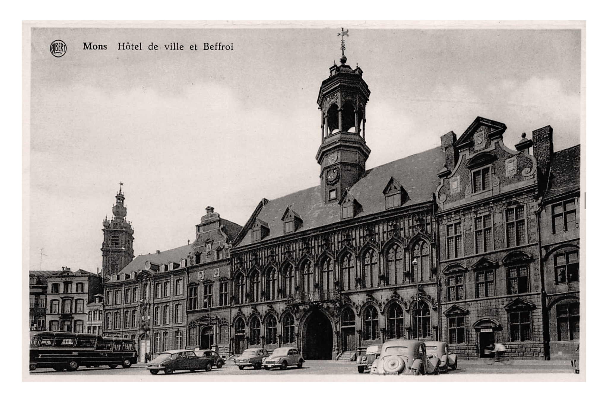 Mons (B) l'Hôtel de Ville (Albert).jpg