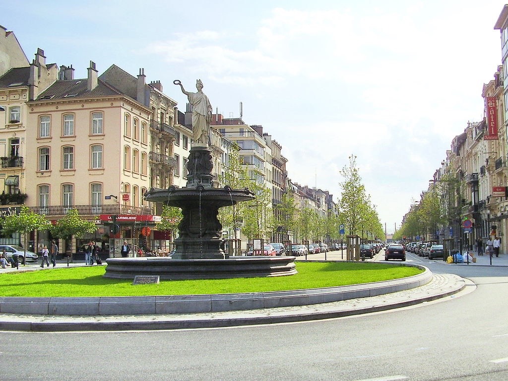 Place Rouppe 2.JPG