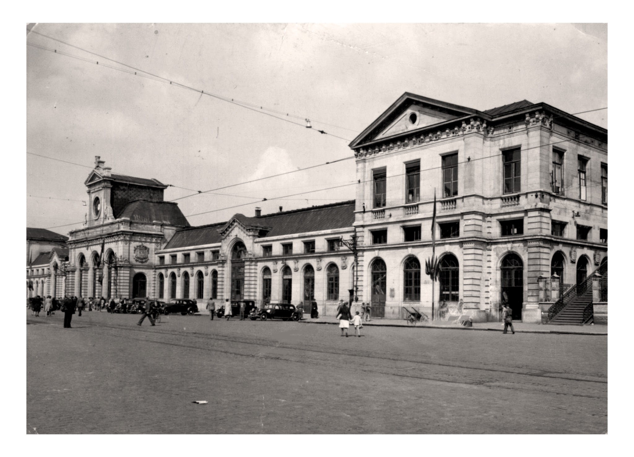 Namur, la Gare (817).jpg