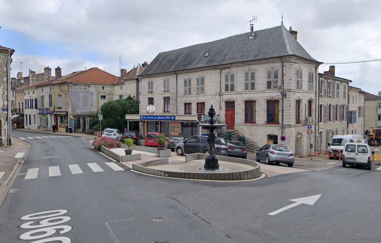 vaucouleurs.JPG
