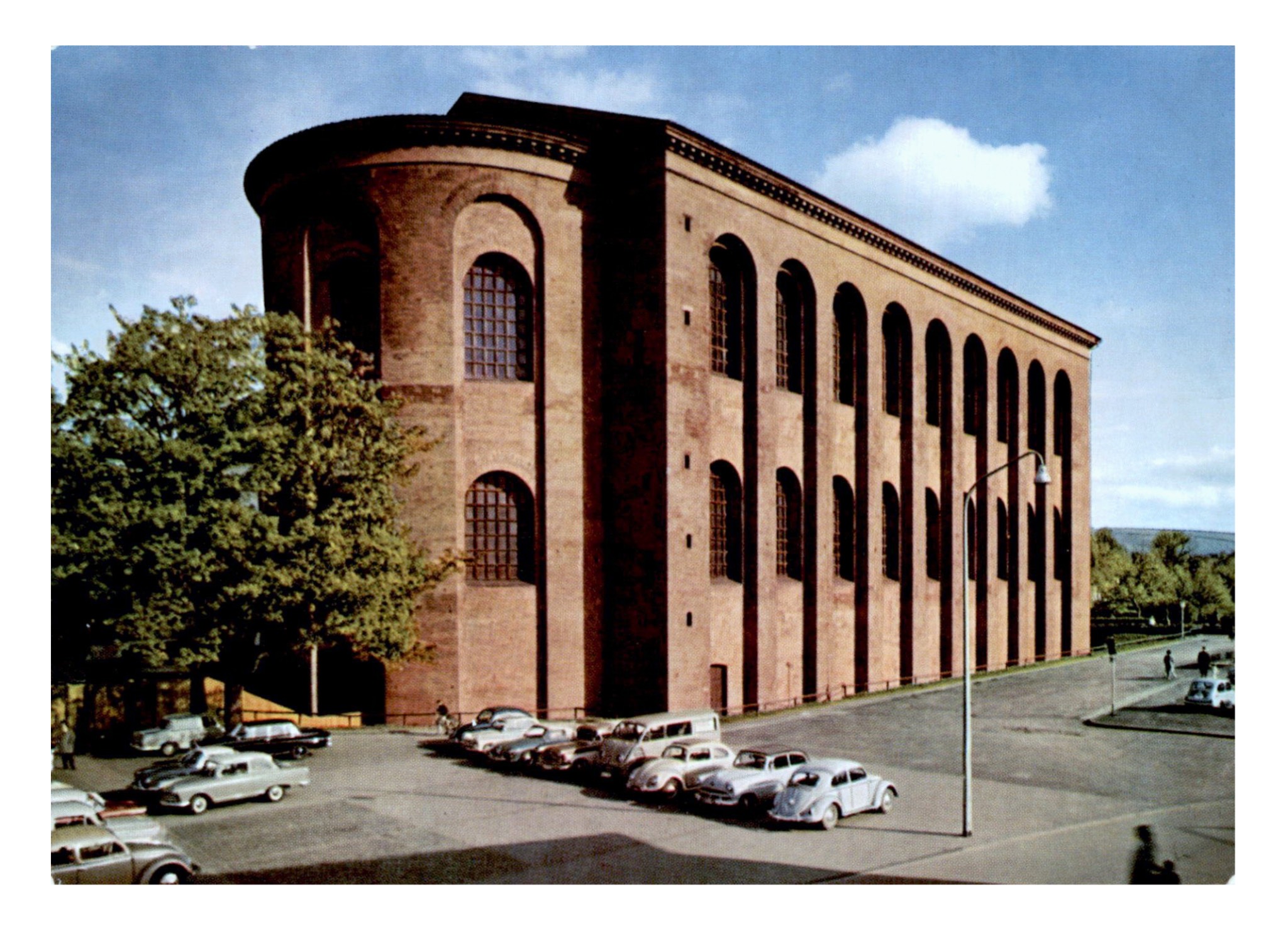 Trier Trèves Rhénanie Palatinat (D) Basilique Constantin 2.jpg