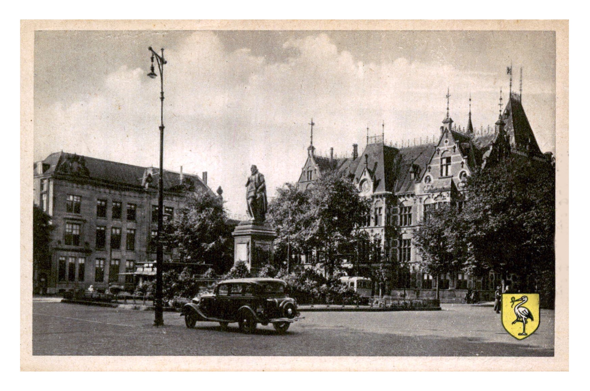 Den Haag, La Haye (NL), Plein.jpg