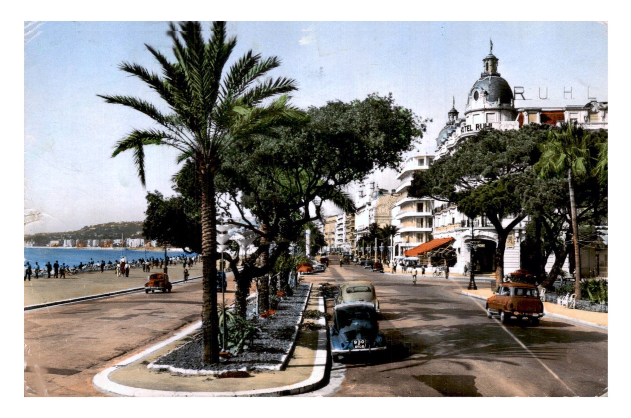 Nice, Côte d'Azur, la Promenade des Anglais (Galeries Lafayette 11750).jpg