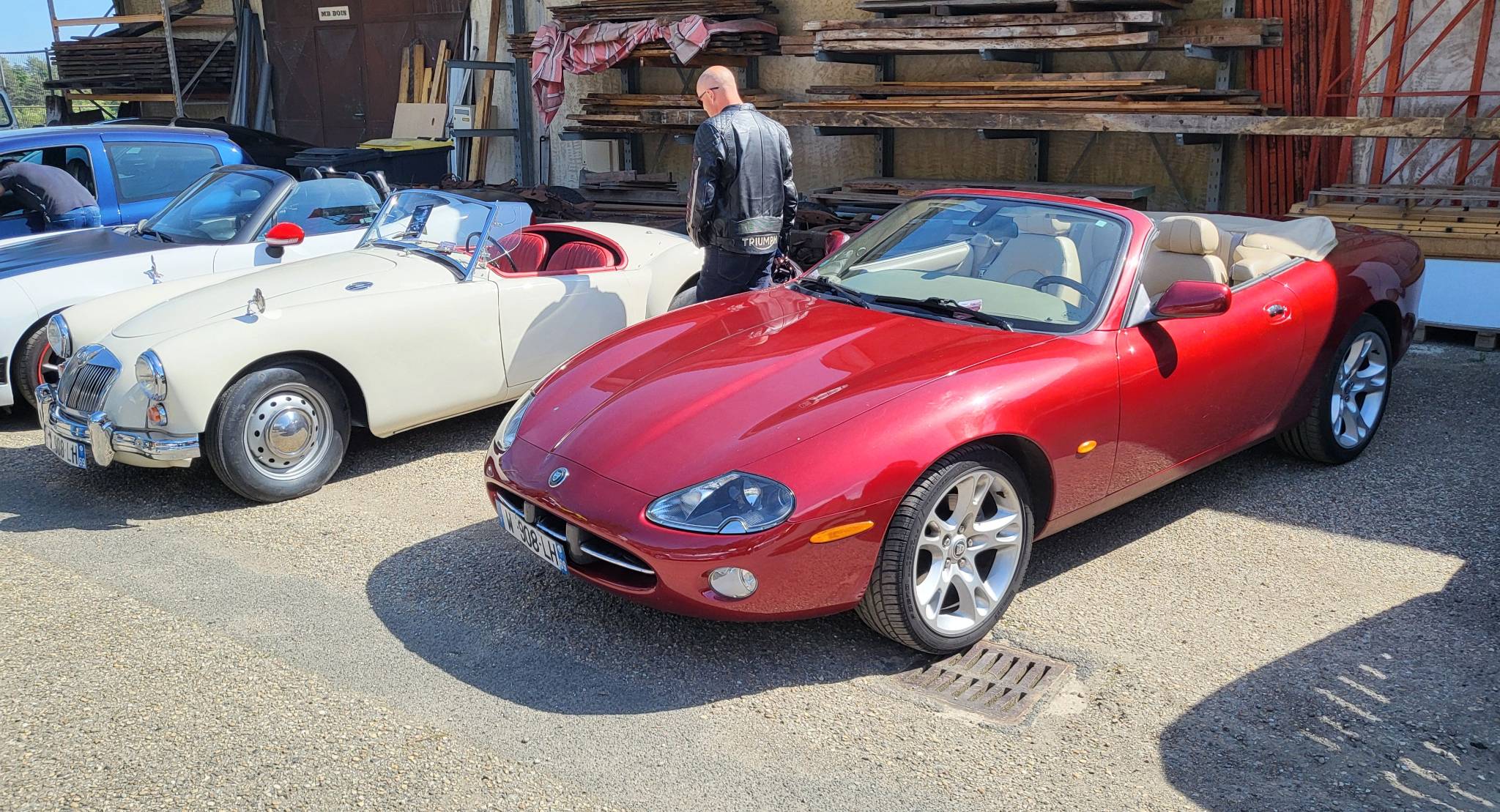 Un V8 cab abordable...
