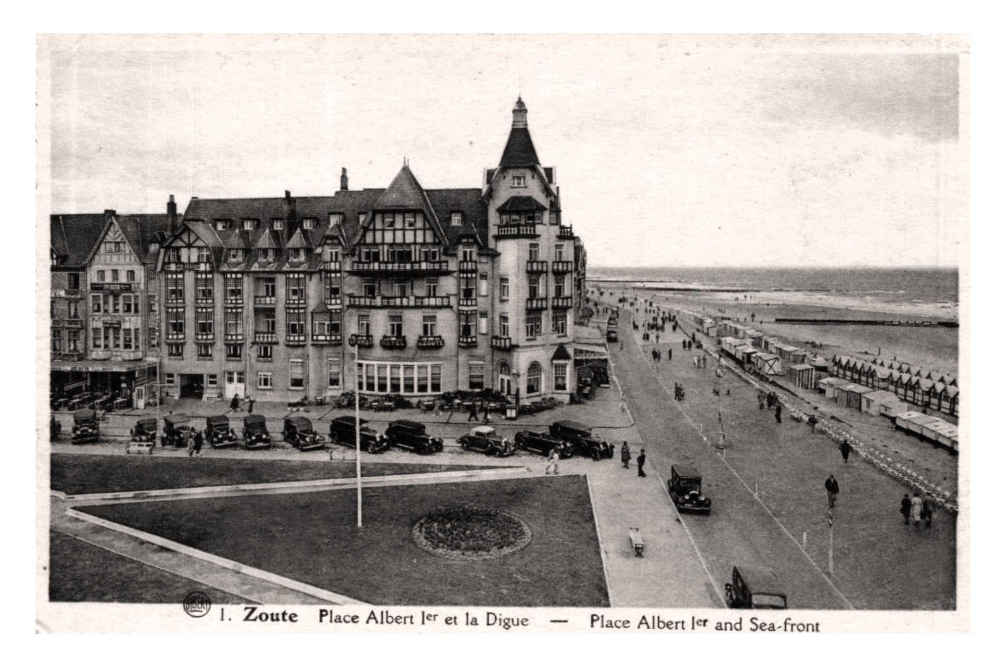 Le Zoute (B) Place Albert 1er (Albert 1).jpg