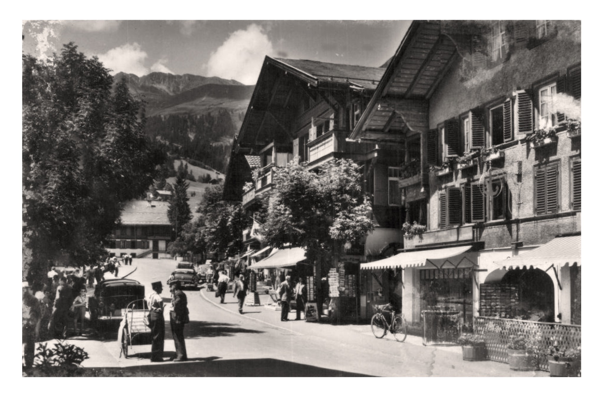 Lenk, Berner Oberland (CH) Dorfstrasse  (26080).jpg