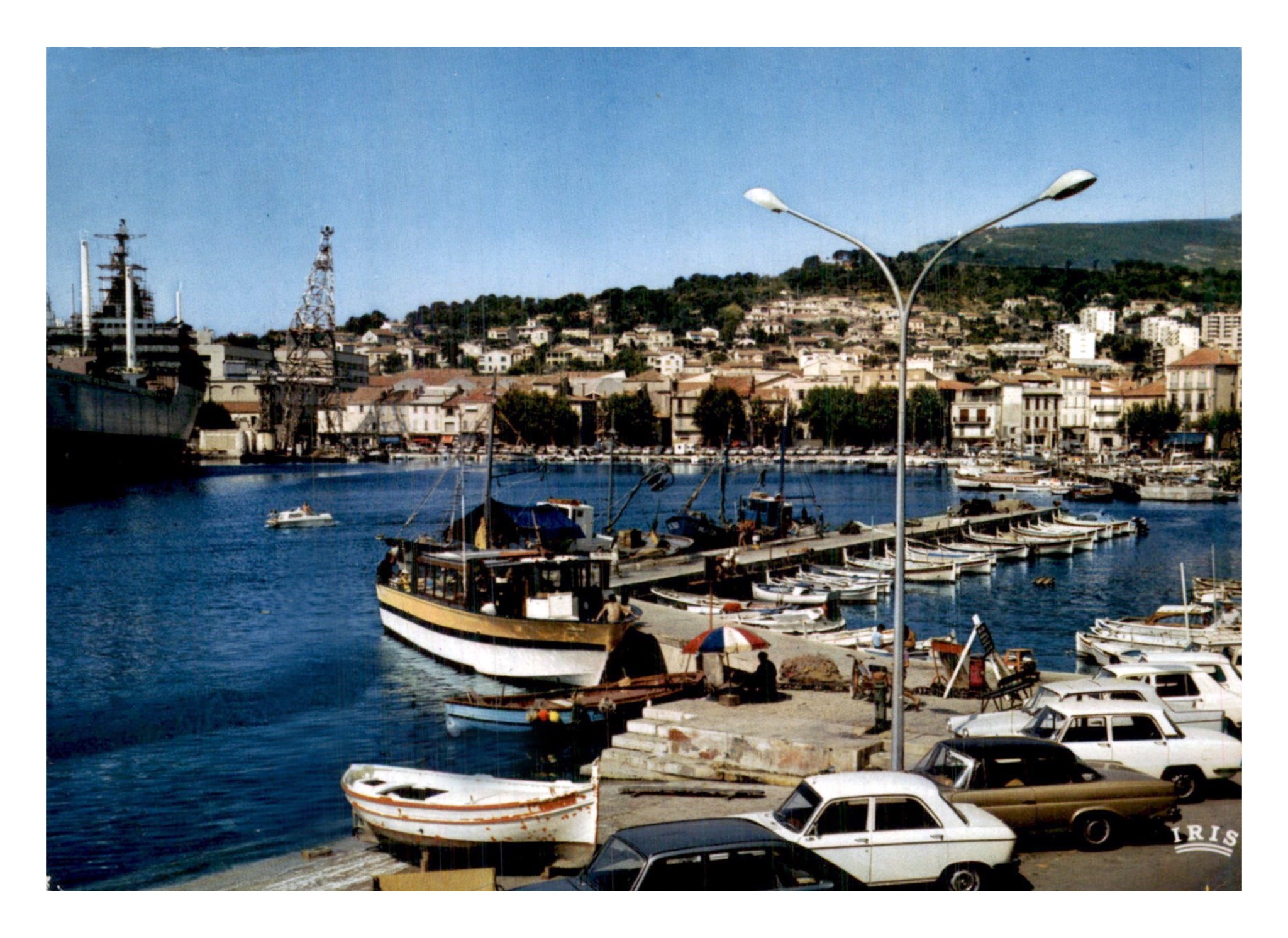 La Ciotat, Bouches du Rhône, le Port (IRIS 13 28 64).jpg