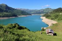 Lac_de_Roselend_1.JPG